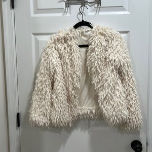 Art class size 14/16 ivory faux feather jacket